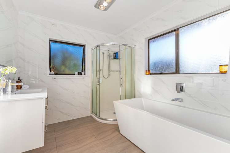 8 Melia Place Stanmore Bay_12