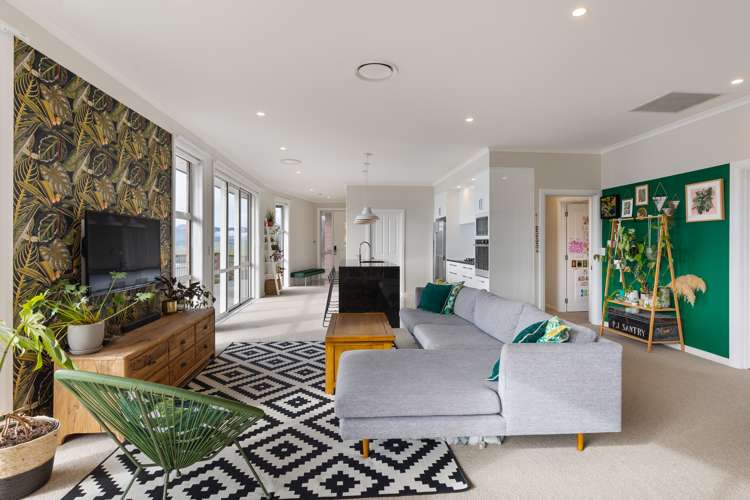 19 Bay Heights Governors Bay_9