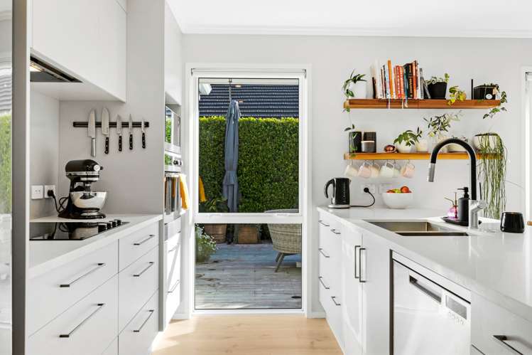 15 Walnut Road Riverhead_11