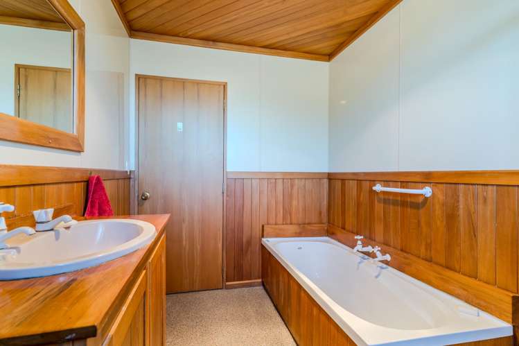 33 Braemar Place Twizel_15