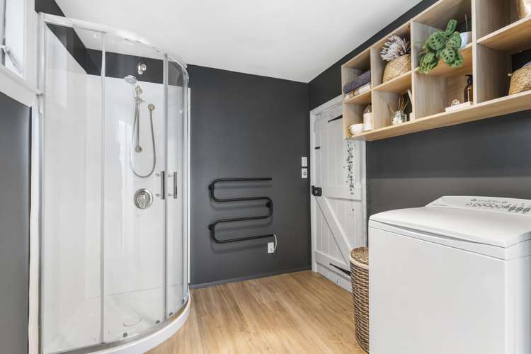 1693 Cust Road Cust_13