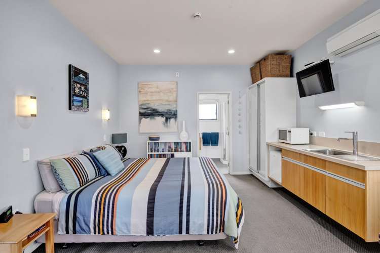 30 Fox Street Opunake_31