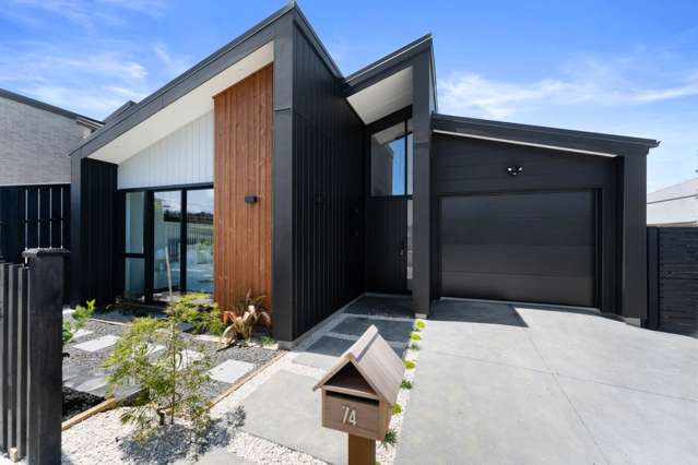 Modern Comfort Meets Coastal Convenience