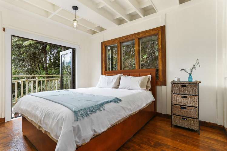 7 Woontons Lane Titirangi_8