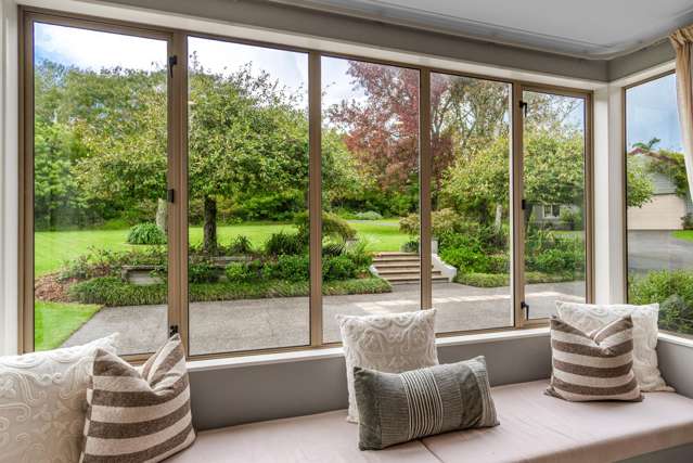 37 Hardens Lane Paremoremo_4