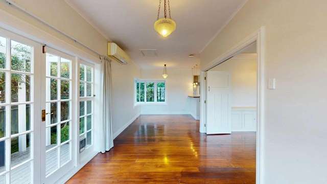 43 Trelissick Crescent 1318_4