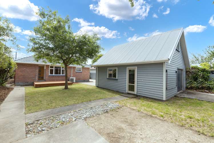 62 Jennifer Street Bryndwr_17