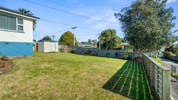 30 Lloyd Street Parkvale_12
