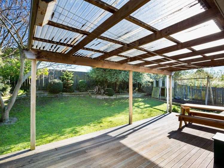 40 Dalfield Place Highbury_11