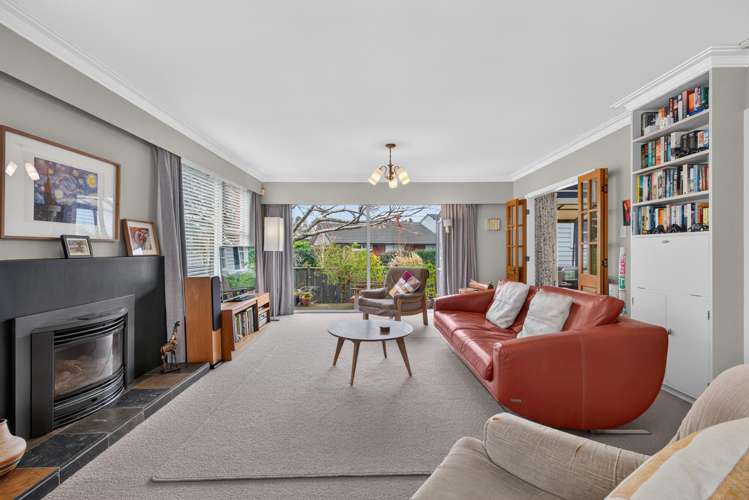 26 Wai-iti Crescent Woburn_4