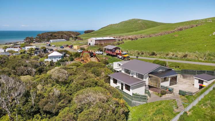 42 & 44 Bungalow Hill Road Colac Bay_22