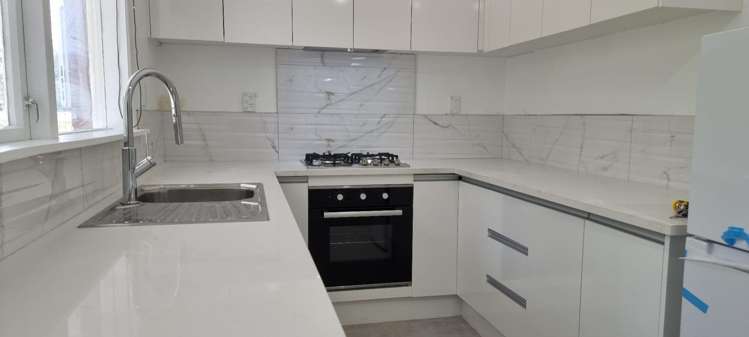 3/7 Tennessee Ave Mangere East_2