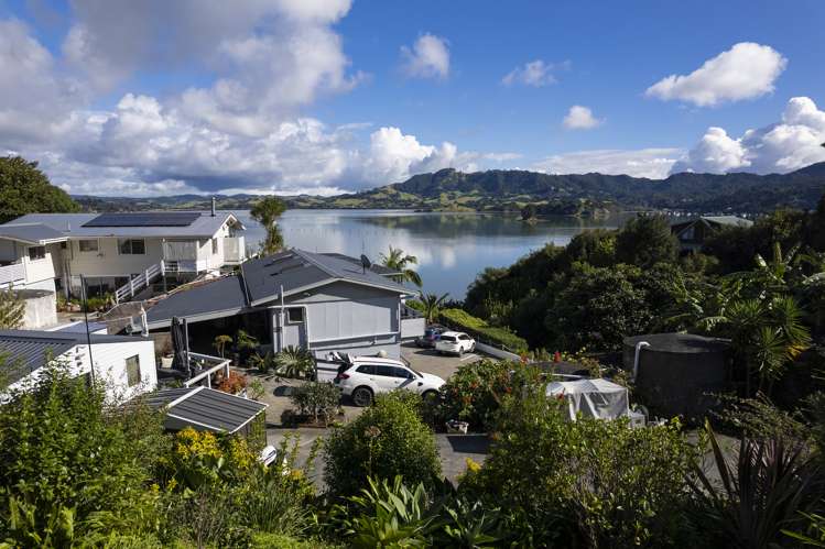 8 Lewer Road Whangaroa_23