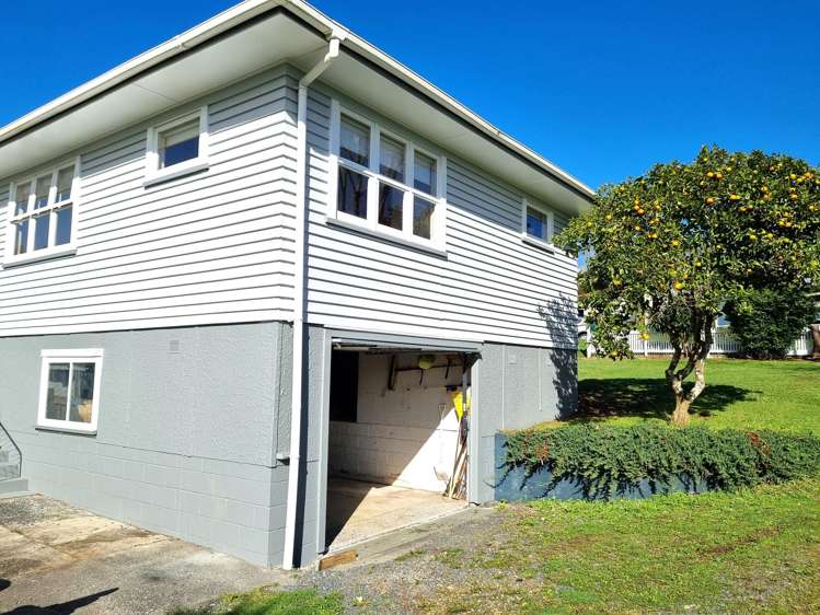 2 Farmer Street Te Kamo_14