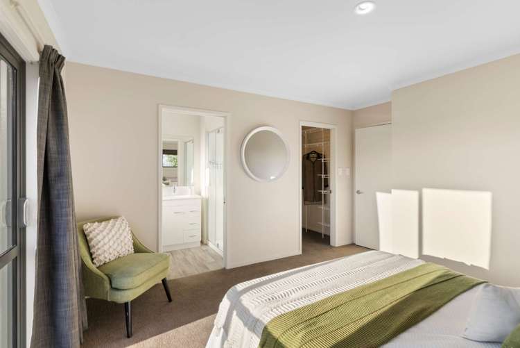 54 Skyhawk Road Wigram_11