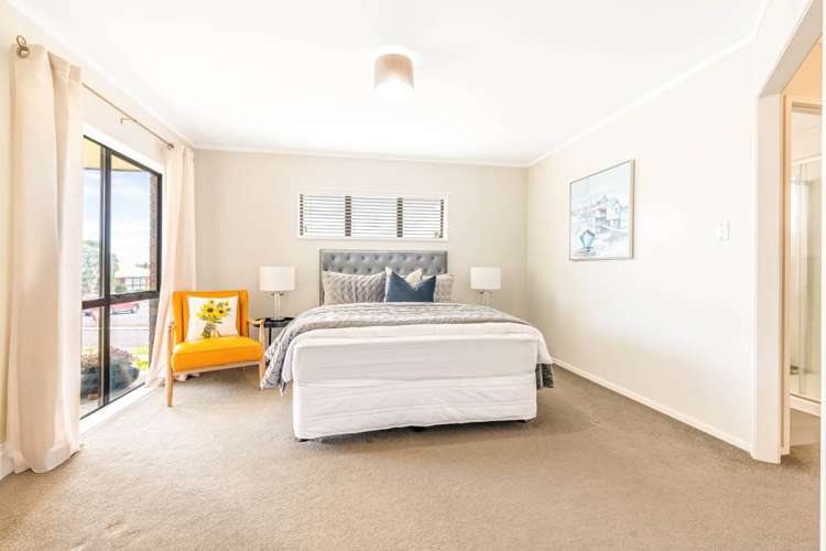 34 Summermist Drive Northpark_11