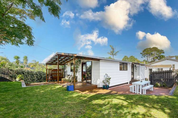 2/13 Matama Road Glen Eden_20