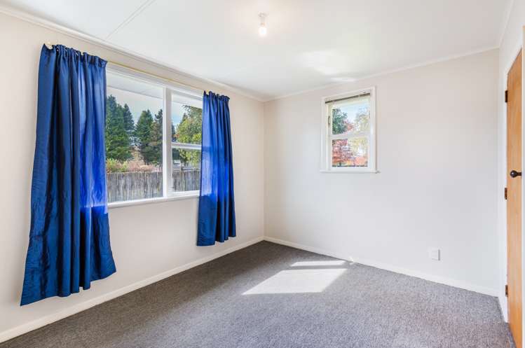 5 Mihipeka Grove Turangi_21