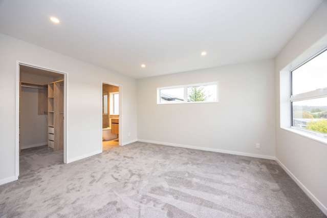 34 Hellyers Street Birkdale_4