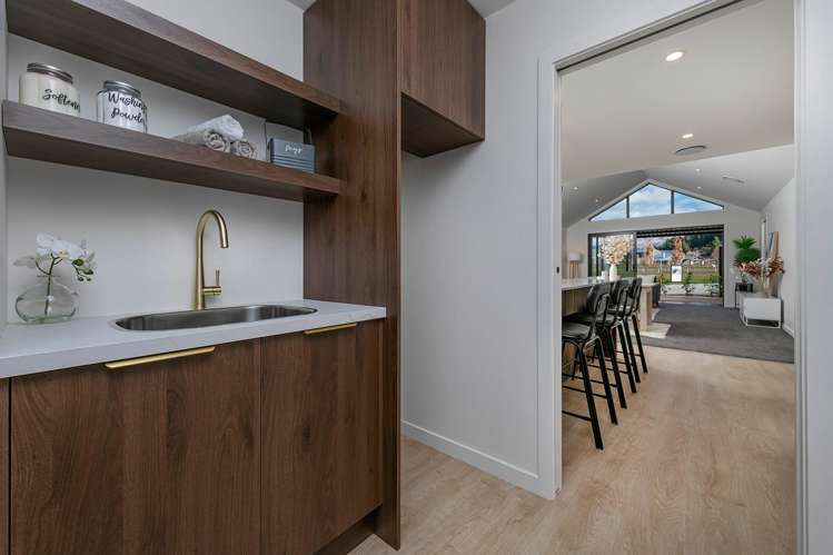 1 Booth Drive Cromwell_13