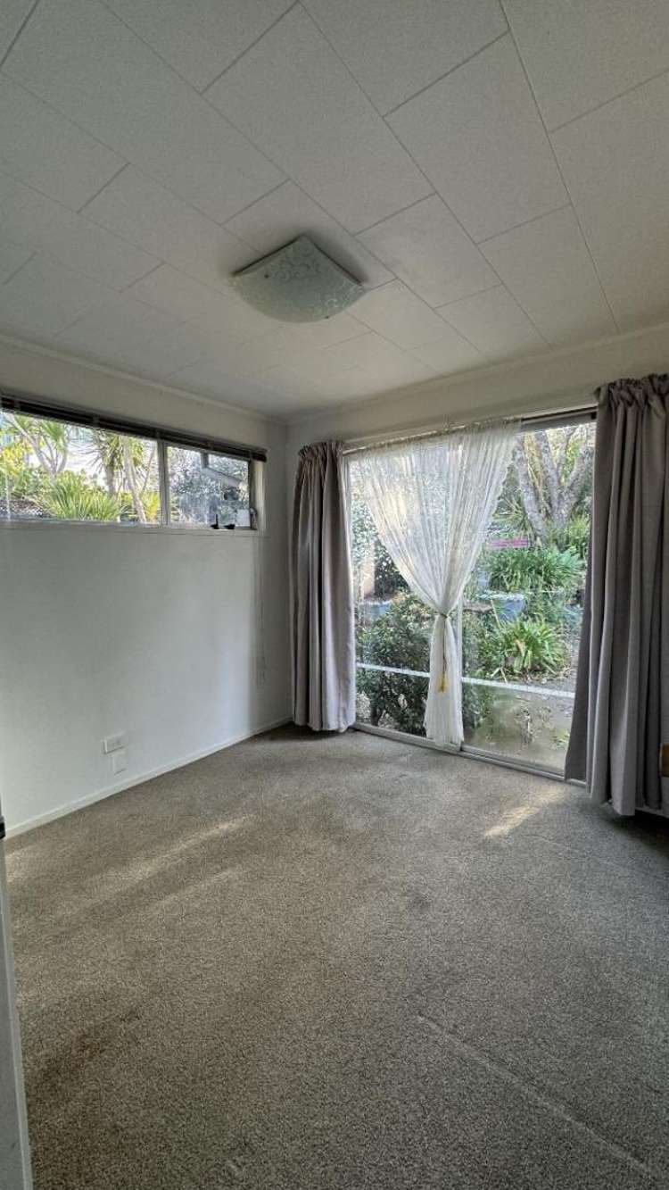 19 Aquarius Avenue Glen Eden_18