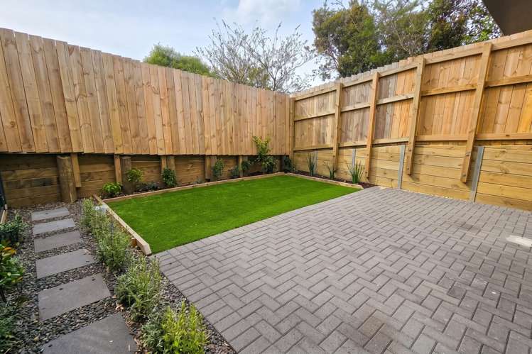 25E Acacia Road Torbay_14