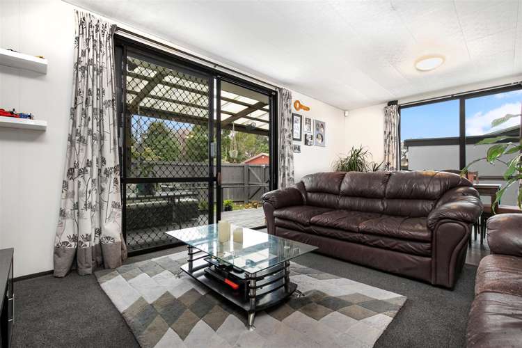 2/88d Kelvin Road Papakura_7