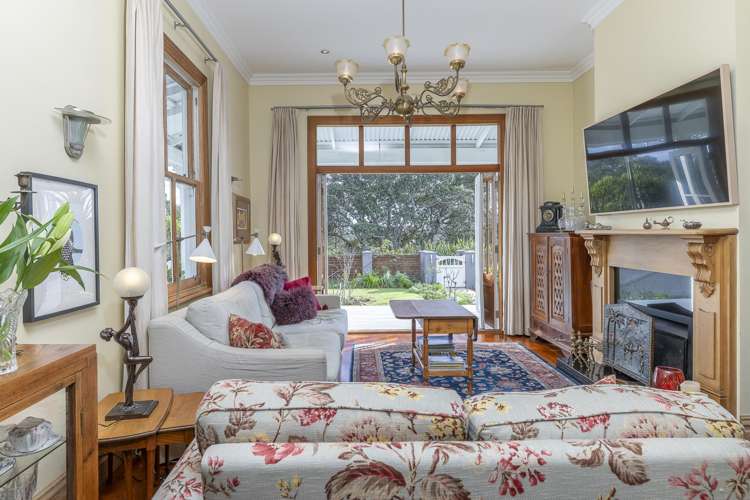 7 Queen Street Northcote Point_6