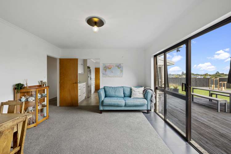 13 Tamati Place Merrilands_5