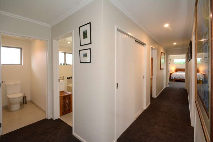 15 Kura Place Mosgiel_11