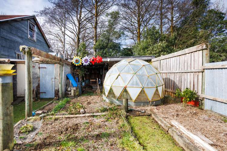 2898 Kimbolton Road Kimbolton_25