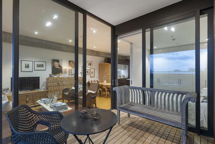 402/5 Hohipere Street Grafton_17