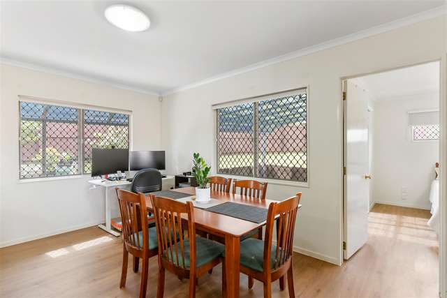 26 Medvale Avenue Flat Bush_4