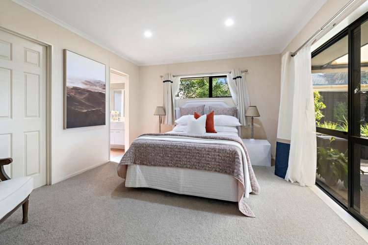 13 Cottesmore Place Huntington Park_10