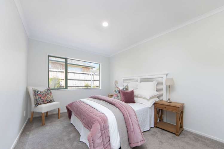 13 Heyington Way East Tamaki Heights_8