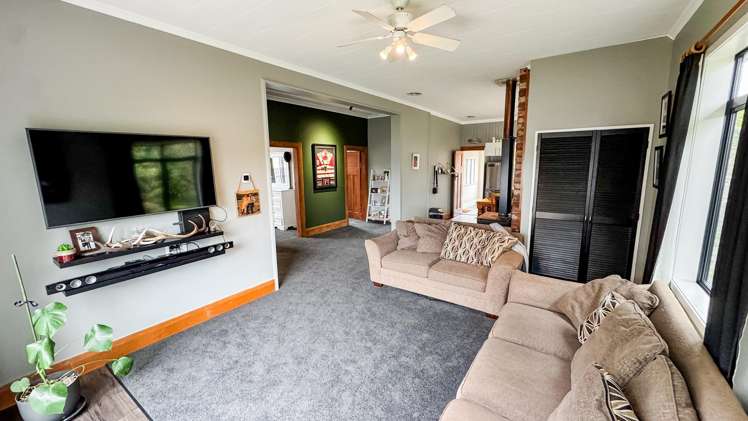 195 Weld Street Hokitika_4