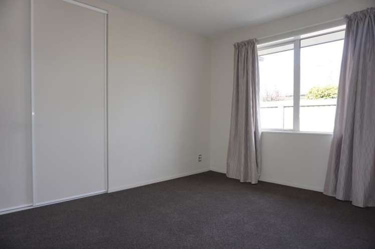 4 Stanwood Grove Darfield_7