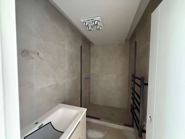 Unit 5, 89 Otuwairoa Esplanade Papakura_8