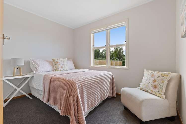 24 Frederick Drive Dinsdale_13