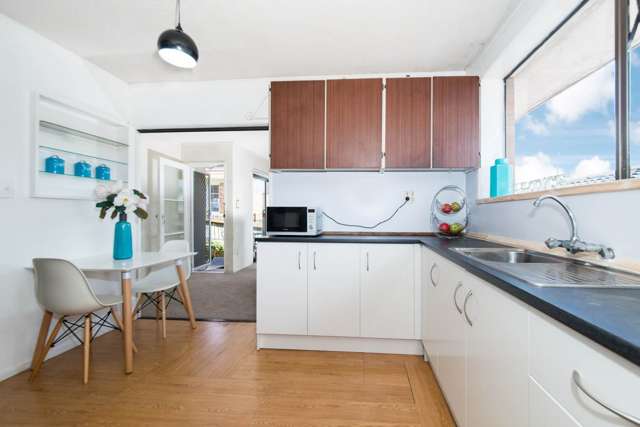 2/531 Mount Albert Road Three Kings_1