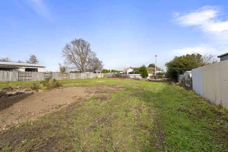 35 Railway Road Bunnythorpe_14