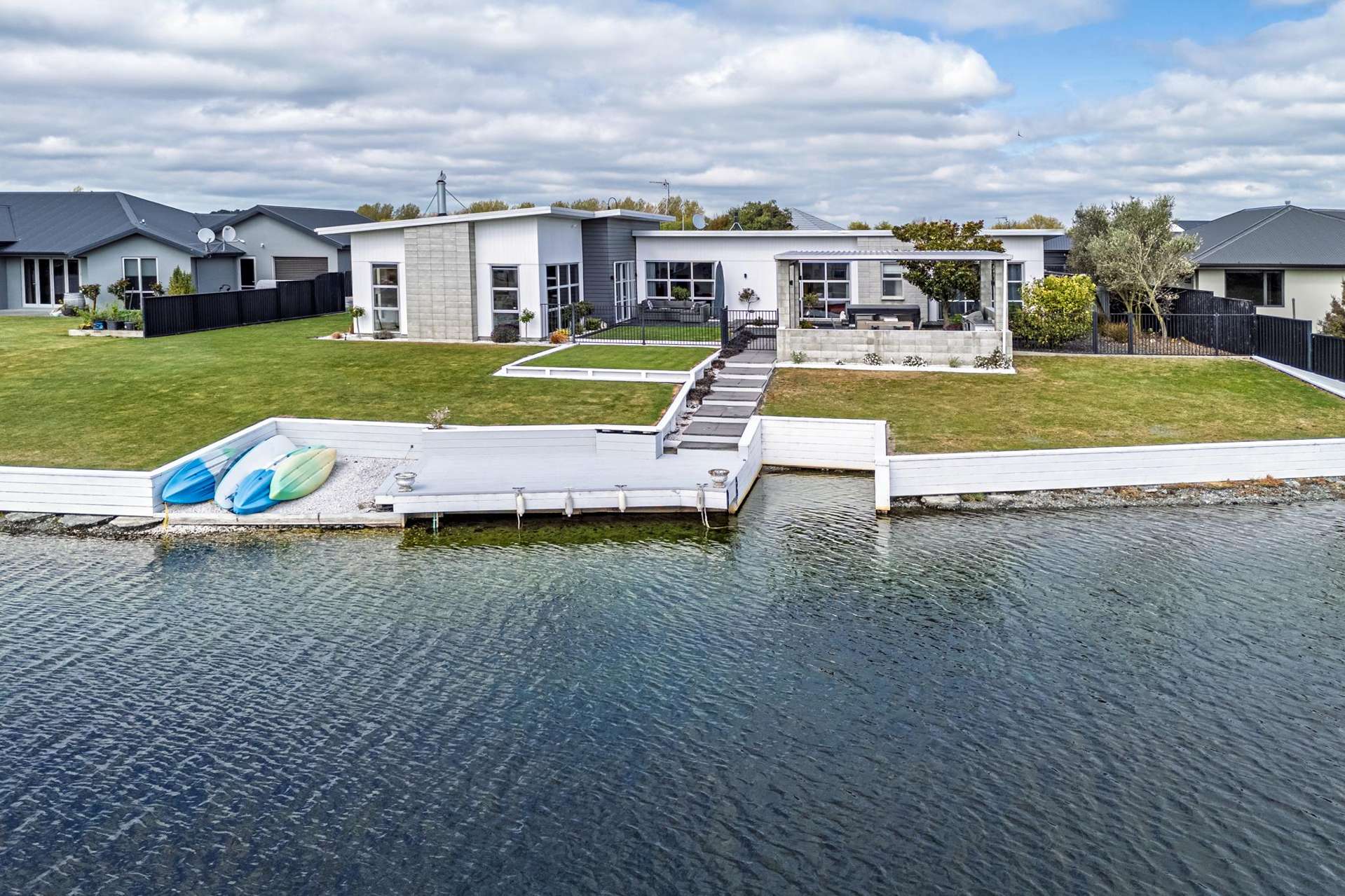 21 Torbay Avenue Lake Hood_0