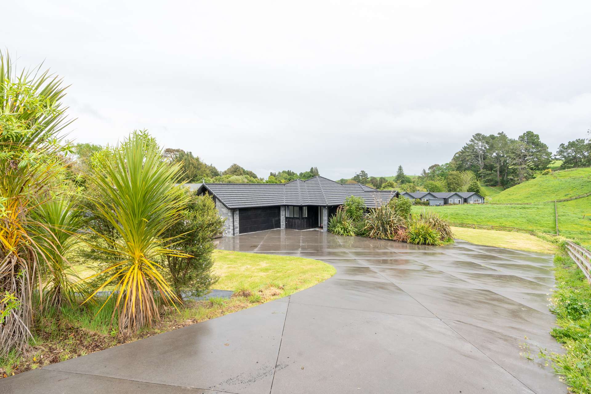 15 Tari Road Pukeatua_0