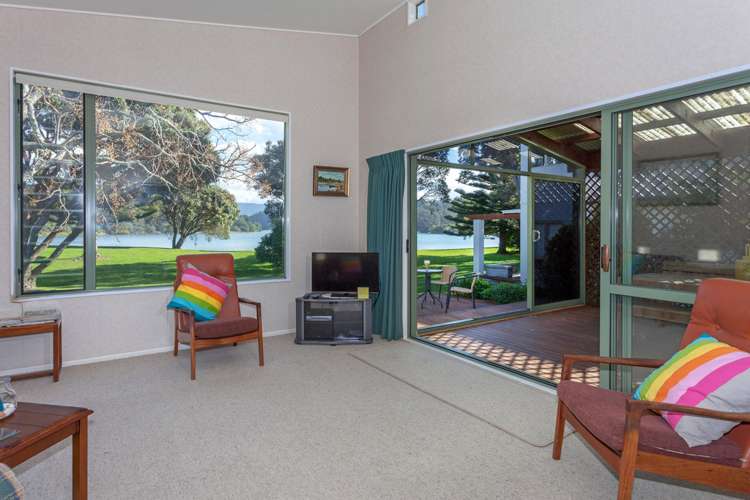 127 Patuwai Drive Whangamata_6