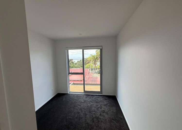 5/15 Sea Vista Avenue Beach Haven_8