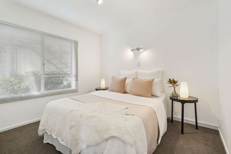 1/22 North Avenue Narrow Neck_12