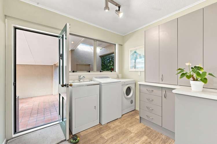 50 Marine Parade Mellons Bay_14