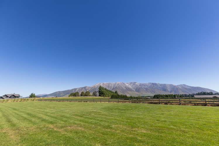 17/543 Zig Zag Road Windwhistle_21