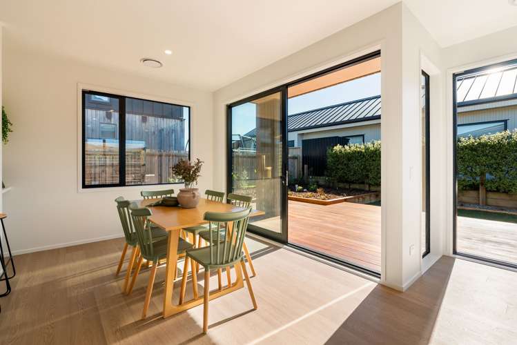 2 Mirek Street Waikanae_11