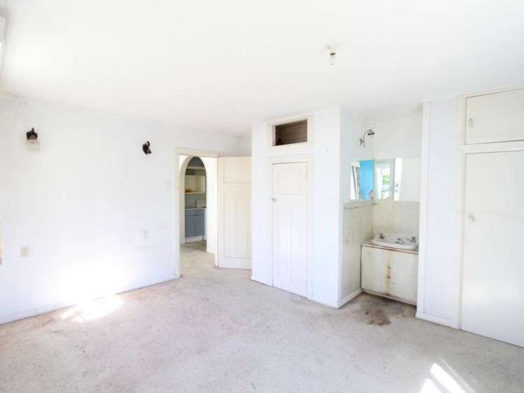 188 Main Street Pahiatua_9